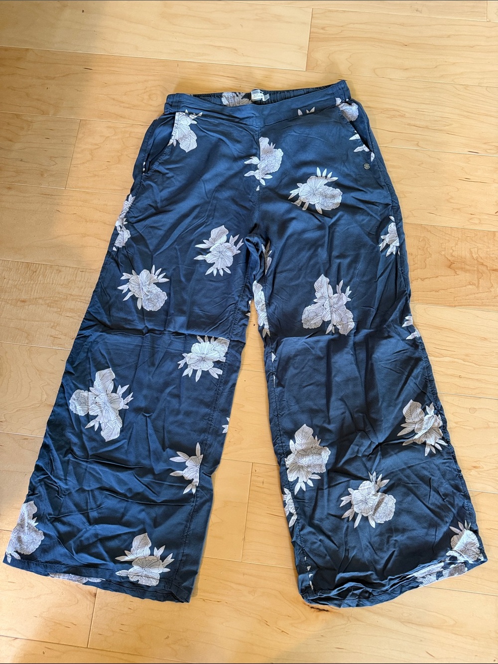Roxy Wide-Leg Pants